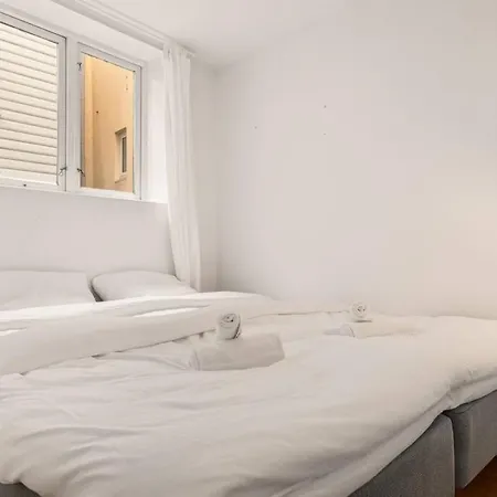 Dinbnb I Cozy Vibe In Idyllic Surroundings Leilighet Bergen